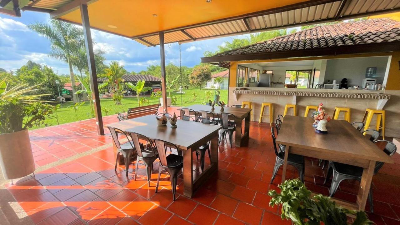 Praga Hotel Campestre アルメニア エクステリア 写真