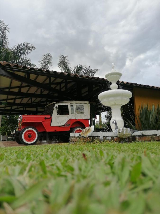 Praga Hotel Campestre アルメニア エクステリア 写真